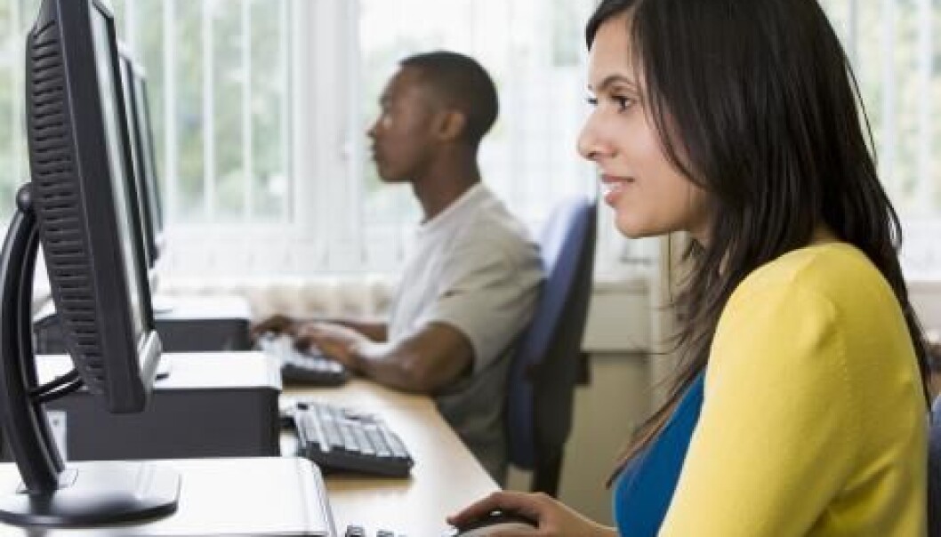 Even though fewer women choose to study ICT, the life of a modern young women in Norway would not be possible without computers (Illustration photo: Colourbox) Even though fewer women choose to study ICT, the life of a modern young women in Norway would not be possible without computers (Illustration photo: Colourbox)