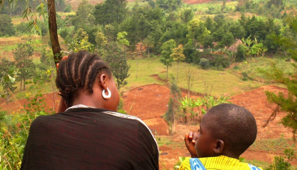 This girl, who was kidnapped and forced to become a child soldier in DR Congo, is now the mother of a little boy and lives in Izege in South Kivu. She is one of the 17 girls Milfrid Tonheim interviewed for her research on girl soldiers. (Photo: Milfrid Tonheim)