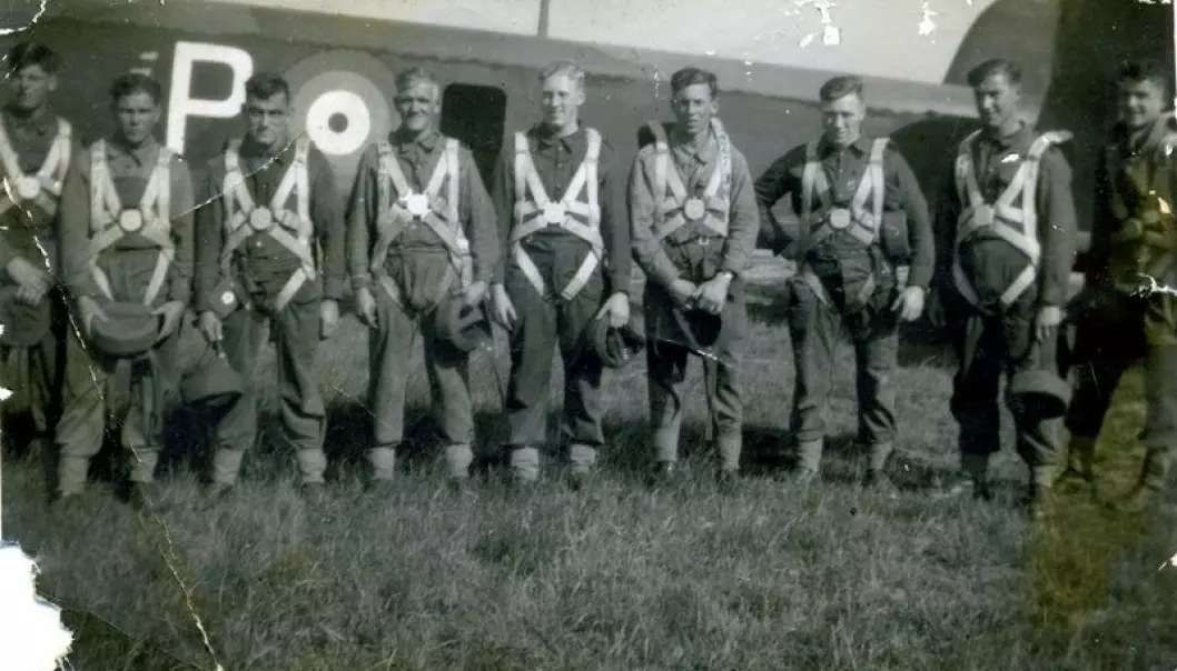 Jump training in 1940. Wallis Jackson, who later participated in Operation Freshman, is second from the right. (Photo: Peter Yeates)