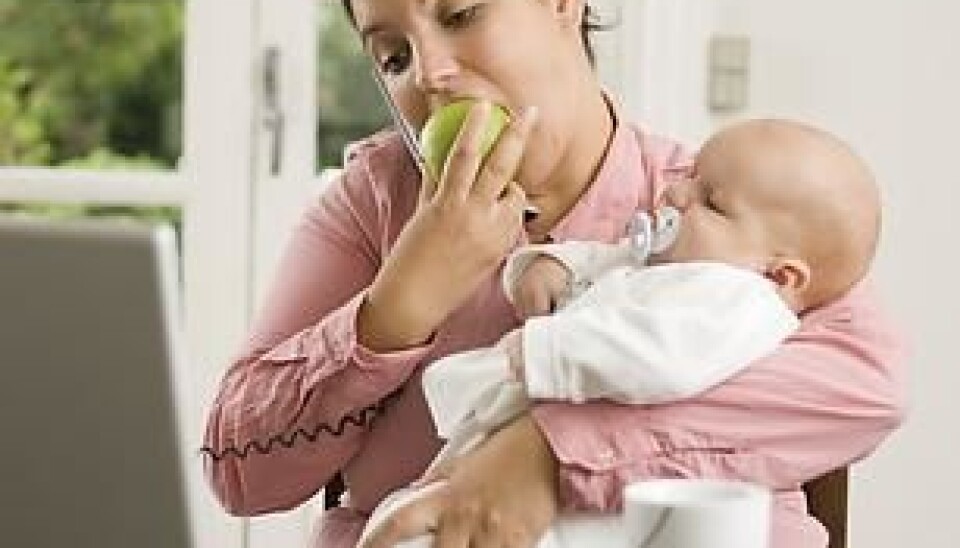 “If we include children, the traditional gender role pattern becomes even clearer,” says Egeland. (Photo: Colourbox)