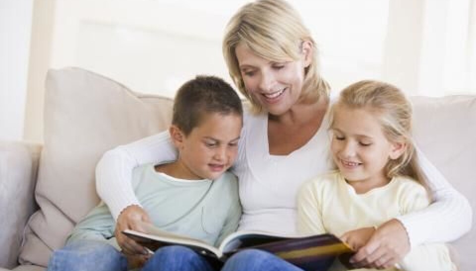 It is still unusual for mothers to have their children only at weekends following a break-up. (Photo: Colourbox)