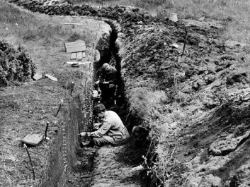 The archaeological dig at Sosteli in 1954. The man in the foreground is most likely the Norwegian archaeologist Anders Hagen. (Photo: National Museum of Denmark) The archaeological dig at Sosteli in 1954. The man in the foreground is most likely the Norwegian archaeologist Anders Hagen. (Photo: National Museum of Denmark)