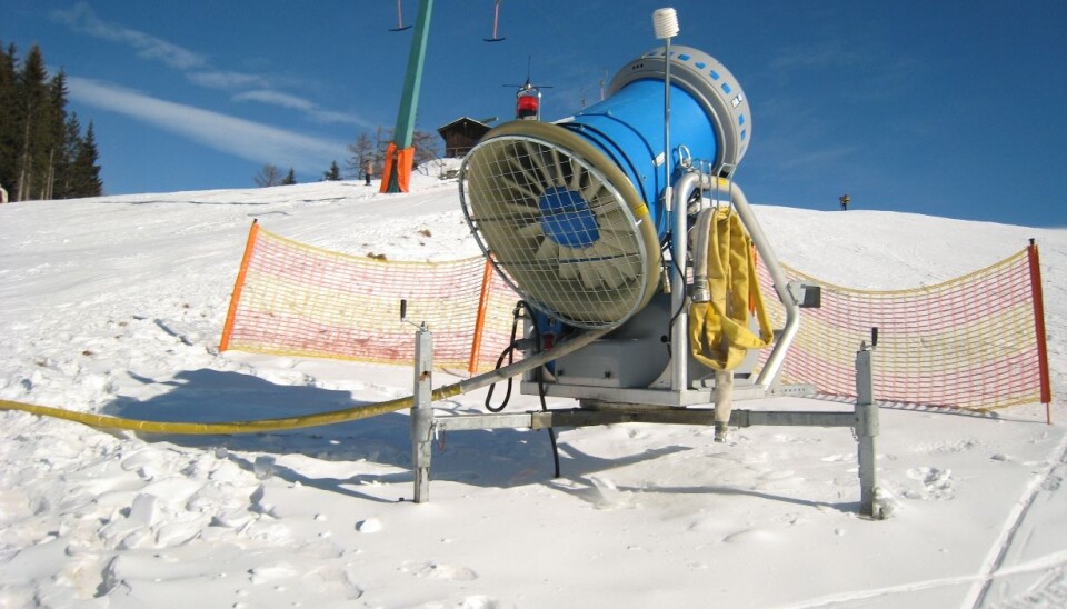 Snow Radar Machine Nanoscale impulse radar measures depth of snow