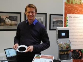 Biochar has many benefits, some of which may prove important for a more climate friendly agriculture in future. Researcher Adam O'Toole is shown next to the Biochar stand at the Bioforsk conference earlier this year. (Photo: Kathrine Torday Gulden) Biochar has many benefits, some of which may prove important for a more climate friendly agriculture in future. Researcher Adam O'Toole is shown next to the Biochar stand at the Bioforsk conference earlier this year. (Photo: Kathrine Torday Gulden)