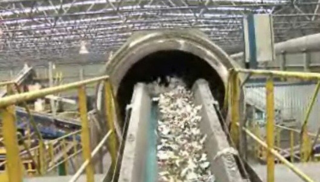 A new sorting machine in Follo Municipality sorts plastic and organic household trash. (Photo: NRK) A new sorting machine in Follo Municipality sorts plastic and organic household trash. (Photo: NRK)