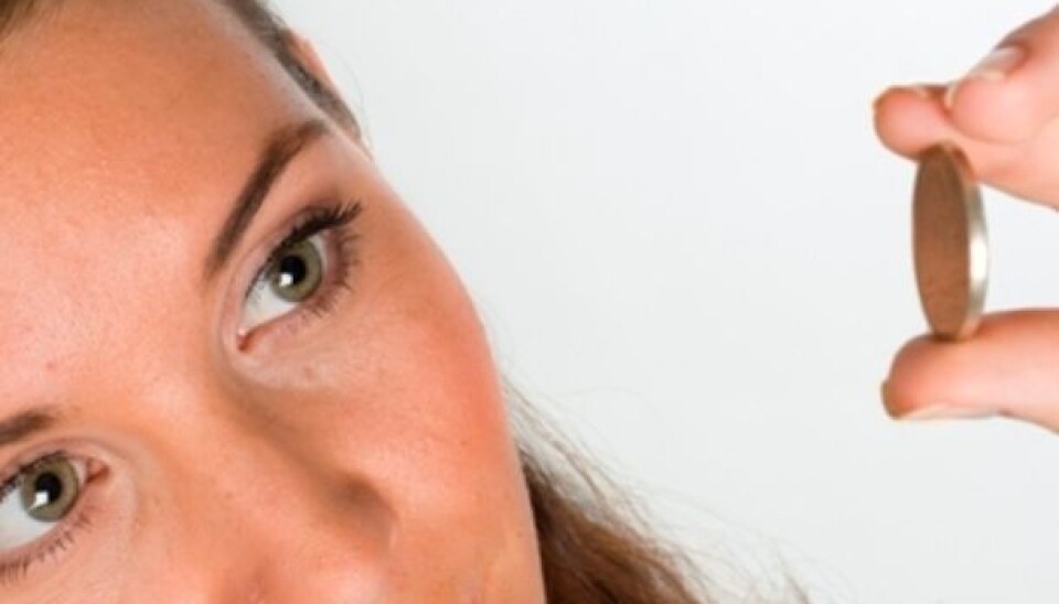 How much is the labour of an industrial worker worth compared to the work of a CEO? (Photo: Colourbox)