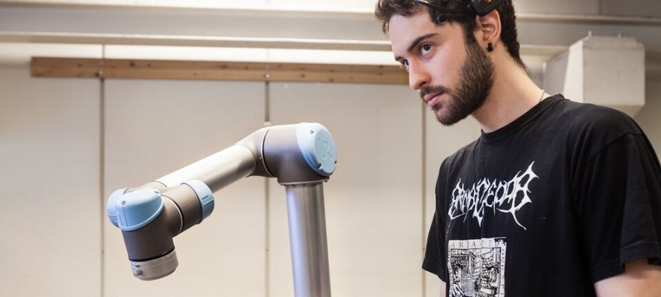 Controlling robots with your thoughts