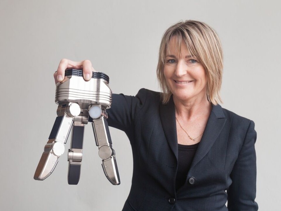 SINTEF researcher Ingrid Schjølberg is looking for more flexible robotic graspers for industrial applications. (Photo: Thor Nielsen)