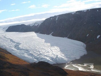 Roughly 80 percent of Greenland is covered in ice. At its deepest, the ice sheet is more than three kilometres thick. (Photo: Brocken Inaglory/Wikimedia Creative Commons) Roughly 80 percent of Greenland is covered in ice. At its deepest, the ice sheet is more than three kilometres thick. (Photo: Brocken Inaglory/Wikimedia Creative Commons)