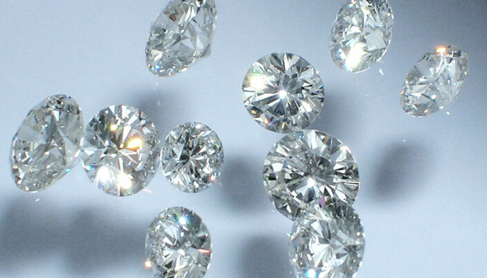 Diamonds leap to quantum computing challenge