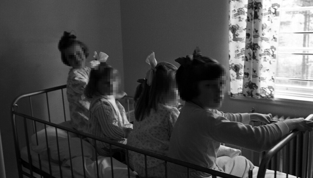 Girls at Vensmoen Tuberculosis Sanatorium in Vesterålen, North Norway in 1963. When TB was a raging disease in Norway a  number of sanatoriums were built in rural areas, with the hope that fresh air and rest would help those afflicted. Vensmoen was shut down not long after this picture was taken, as tuberculosis became infrequent in the 1960s. (Photo: Sverre A. Børretzen/NTB scanpix)