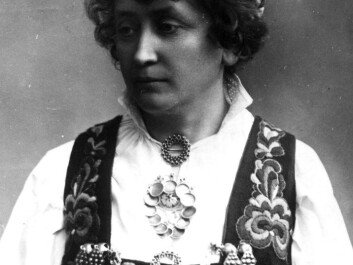 Hulda Garborg in her national costume, which she had made in 1898. (Photo: Norwegian Folk Museum) Hulda Garborg in her national costume, which she had made in 1898. (Photo: Norwegian Folk Museum)