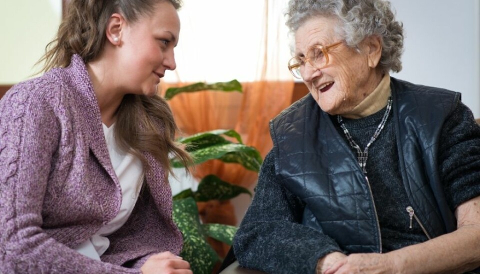 The number of different care-givers visiting homes is not always the key problem. Other factors are at play, such as whether the patients are treated well and whether the helpers are competent. (Photo: Microstock, Hunor Kristo)