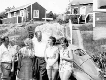 At the family-run Brekkesjø Boarding House at Brekkestø it was common for housewives and children to spend weeks of the summer, while their husbands visited from Oslo or other nearby towns on the weekends. (Private photo) At the family-run Brekkesjø Boarding House at Brekkestø it was common for housewives and children to spend weeks of the summer, while their husbands visited from Oslo or other nearby towns on the weekends. (Private photo)