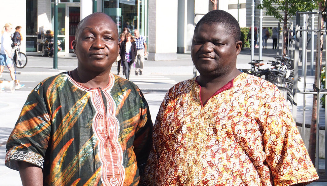 Samuel Batty, left, and Mohamed Kamara are community medical officers in Sierra Leone and students in the CapaCare surgical training programme. They came to Norway in September 2014 for additional training. (Photo: CapaCare.org) Samuel Batty, left, and Mohamed Kamara are community medical officers in Sierra Leone and students in the CapaCare surgical training programme. They came to Norway in September 2014 for additional training. (Photo: CapaCare.org)