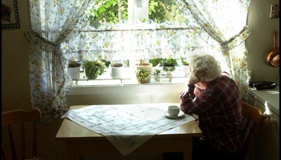 Linn Hege Førsund has interviewed relatives of patients with dementia. She believes that the system tends to forget them when the patient moves to an institution. The relatives are at risk of loneliness and depression. (Photo: Siw Ellen Jakobsen)