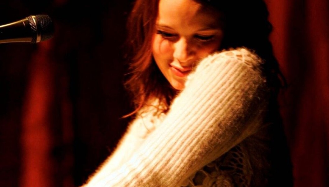 Marit Larsen: Smiling and modest, and thus “authentic” writes musicologist Jon Mikkel Broch Ålvik. (Photo: Rolf Øhman, Aftenposten) Marit Larsen: Smiling and modest, and thus “authentic” writes musicologist Jon Mikkel Broch Ålvik. (Photo: Rolf Øhman, Aftenposten)