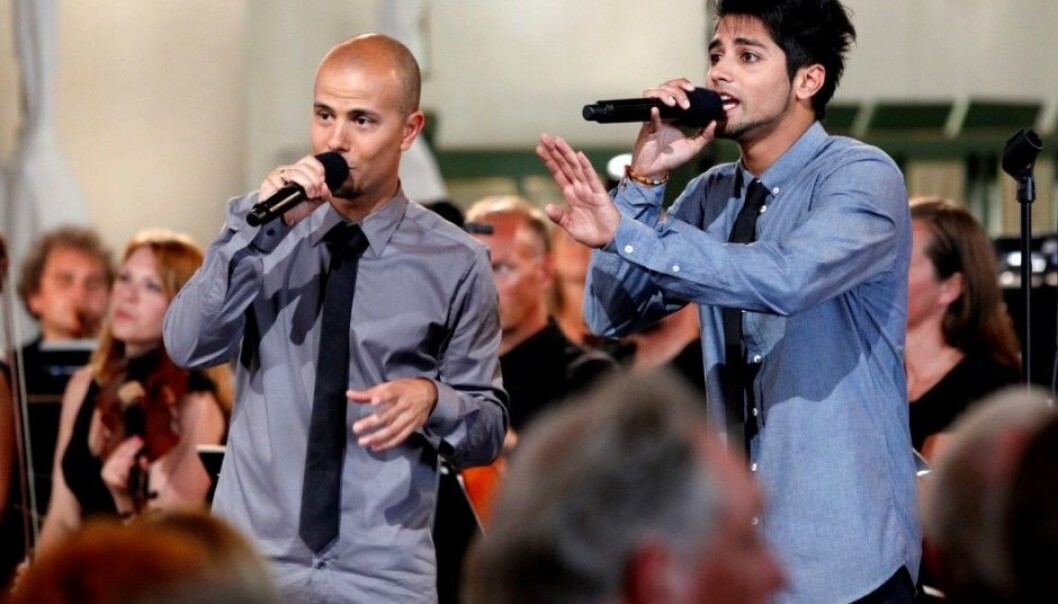 Karpe Diem performed in Oslo Cathedral during the memorial concert for the victims of 22 July. Birgitte Sandve wants to investigate what Norwegianness means today and how Norwegian rappers fit into Norwegian culture. (Photo: NTB / Scanpix – Erlend Aas)
Karpe Diem performed in Oslo Cathedral during the memorial concert for the victims of 22 July. Birgitte Sandve wants to investigate what Norwegianness means today and how Norwegian rappers fit into Norwegian culture. (Photo: NTB / Scanpix – Erlend Aas)