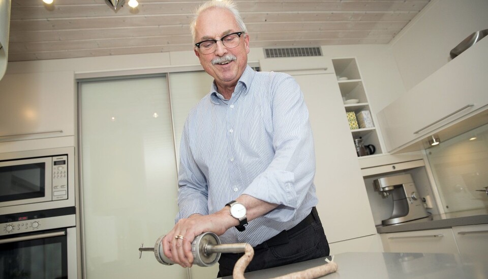 Professor Trygve Magne Eikevik has been making his own traditional Christmas sausages for 30 years. It requires both art and science. (Photo:Ole Morten Melgård, NTNU)