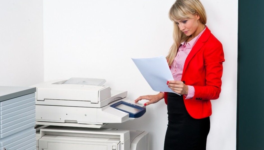 It's easy. Just print on both sides of the paper. (Photo: Microstock) It's easy. Just print on both sides of the paper. (Photo: Microstock)