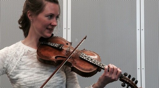 Norwegian fiddle music traditions in the USA die and evolve