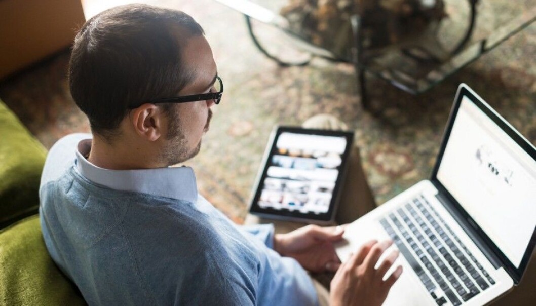 Many companies supplement their customer service with online forums where dedicated customers help other consumers. Customers work for free in order to achieve status in online communities, according to a new thesis. (Illustration photo: Microstock) Many companies supplement their customer service with online forums where dedicated customers help other consumers. Customers work for free in order to achieve status in online communities, according to a new thesis. (Illustration photo: Microstock)