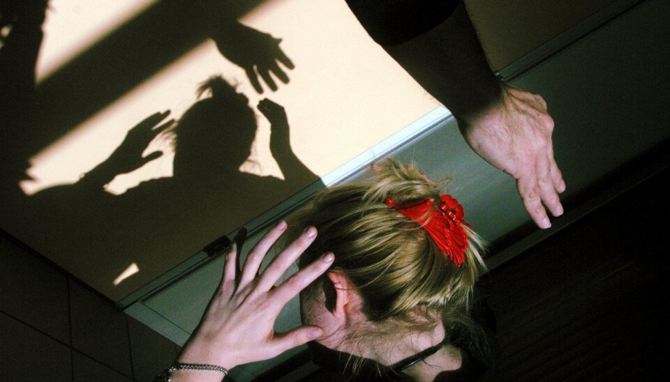 According to new research, the majority of men who use violence have themselves been exposed to violence or abuse during childhood. (Illustration: Colourbox)