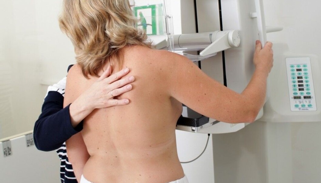 In a study Swedish scientists have taken blood samples from women in Malmø for 15 years. Women with less of a stress suppressing hormone had triple the risk of breast cancer than women with high levels. Here a woman takes a mammography. (Illustrative photo: Microstock) In a study Swedish scientists have taken blood samples from women in Malmø for 15 years. Women with less of a stress suppressing hormone had triple the risk of breast cancer than women with high levels. Here a woman takes a mammography. (Illustrative photo: Microstock)
