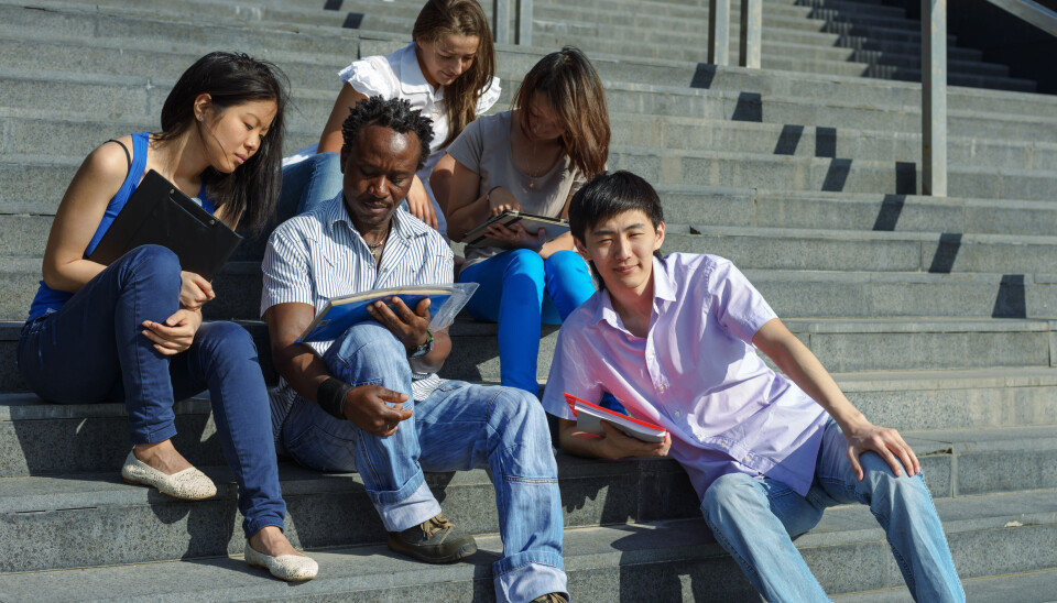 The feeling of fellowship blur the distinction between 'us' and 'them', and decide how positive we are to spend resources on integration. (illustration photo: Microstock)