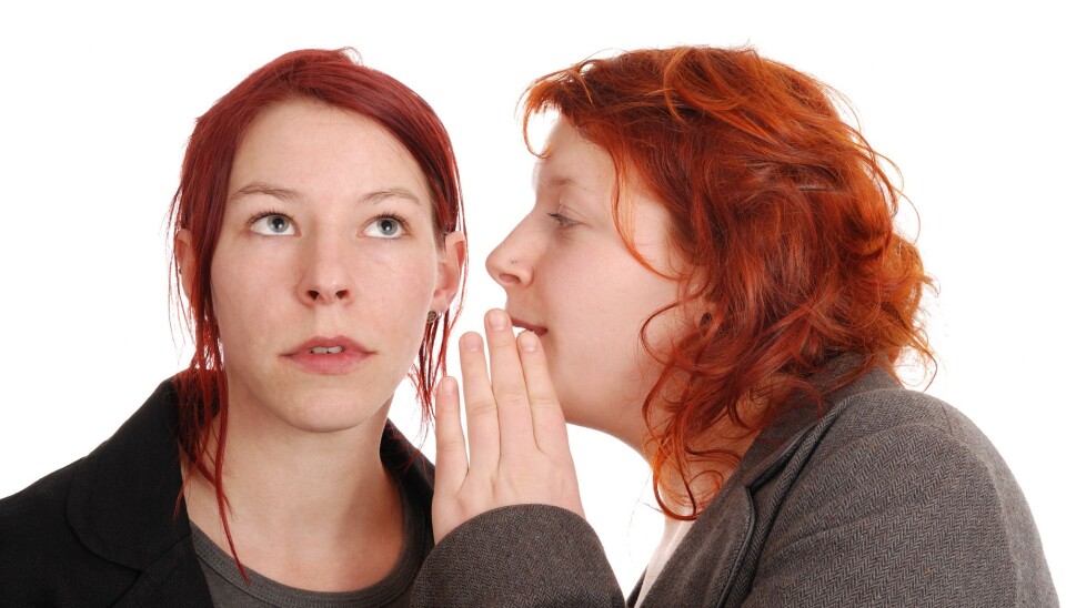 In an ecperiment it was primarily women who promoted conspiracy when this had a negative effect on an innocent third party. (Illustration photo: Microstock)