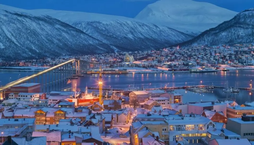After a while, Kari Leibowitz realized that people in Tromsø really look forward to the winter, with its snow, skiing, candles, tours to mountain huts, bonfires and northern lights. (Photo: Bård Løken, NN, Samfoto, NTB Scanpix)
