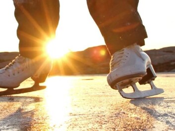 Despite smaller areas of contact skates glide as easily as skis. (Photo: Colourbox) Despite smaller areas of contact skates glide as easily as skis. (Photo: Colourbox)
