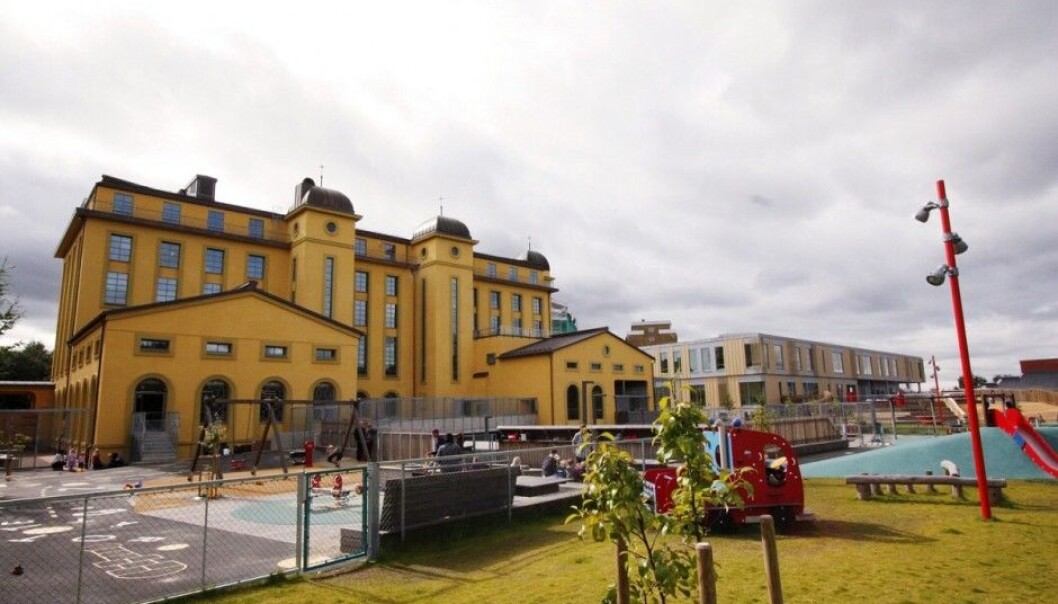 Parents can be sceptical about large kindergartens and fear that their children will be unhappy or poorly cared for. The Margarinfabrikken Kindergarten in Oslo has a capacity of up to 500 children. (Photo: NTB Scanpix) Parents can be sceptical about large kindergartens and fear that their children will be unhappy or poorly cared for. The Margarinfabrikken Kindergarten in Oslo has a capacity of up to 500 children. (Photo: NTB Scanpix)