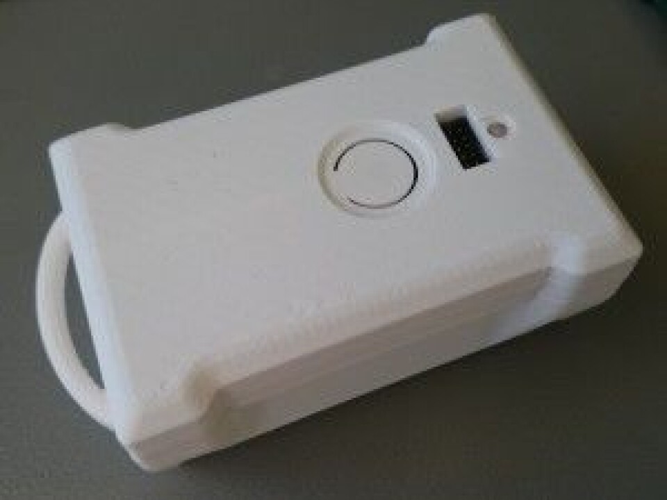 This is how it looks like, the detector that registers all types of fall, no matter how rapidly or slowly it takes place. (Photo: SINTEF/NTNU.)