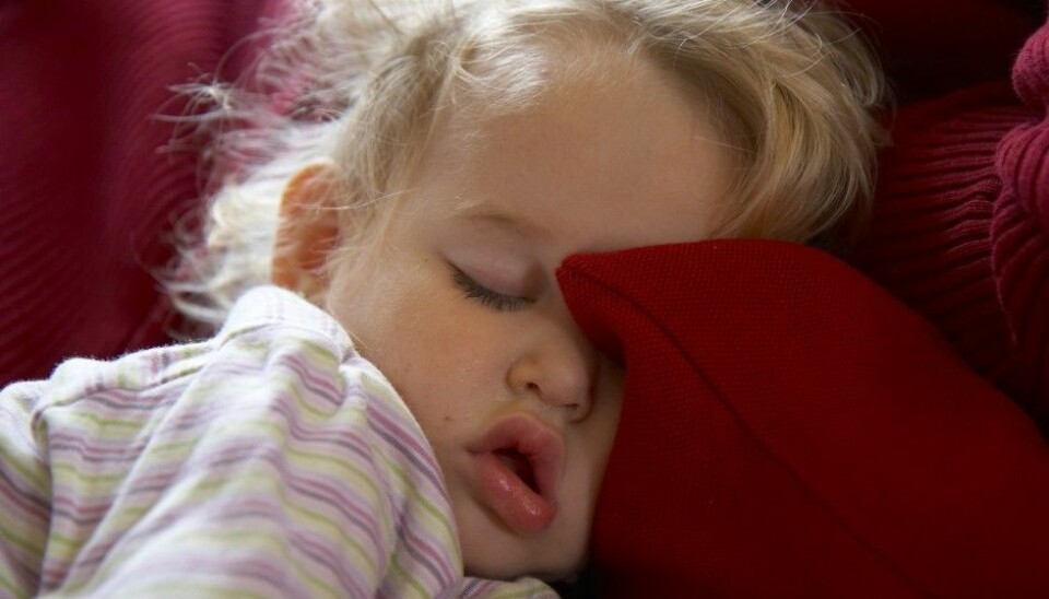 The number of Norwegian children between the ages of one and two who are given sedatives by their parents before bedtime has plummeted. While three per cent of the youngest children were given allergy medicine to help them fall asleep ten years ago, that number is now only one per cent. (Photo: Pixtal / NTB Scanpix)