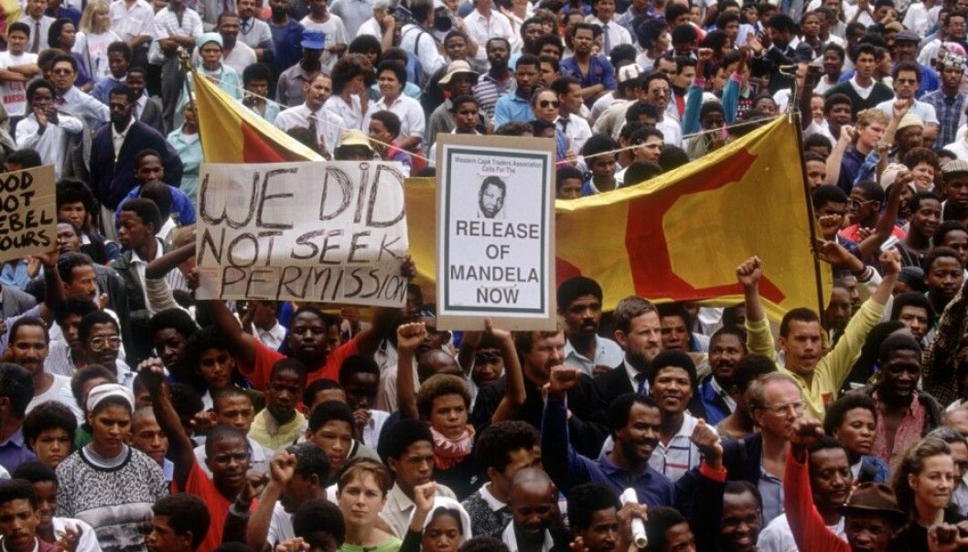 If South Africa had been better off economically in the 1980s the chances of liberation from the apartheid regime would have been less, according to a new study. (Photo: Patrick Durand, Corbis, NTB Scanpix) If South Africa had been better off economically in the 1980s the chances of liberation from the apartheid regime would have been less, according to a new study. (Photo: Patrick Durand, Corbis, NTB Scanpix)