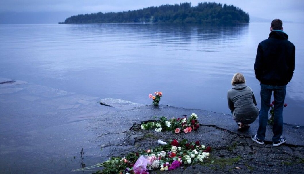 Some journalists who covered the chaos after the 22 July 2011 Norway terror attacks suffered a bad conscience in their aftermath, and had an increased risk of post-traumatic stress. Many other colleagues experienced psychological and professional growth from the stress, according to a comprehensive study. (Photo: Scanpix Denmark) Some journalists who covered the chaos after the 22 July 2011 Norway terror attacks suffered a bad conscience in their aftermath, and had an increased risk of post-traumatic stress. Many other colleagues experienced psychological and professional growth from the stress, according to a comprehensive study. (Photo: Scanpix Denmark)