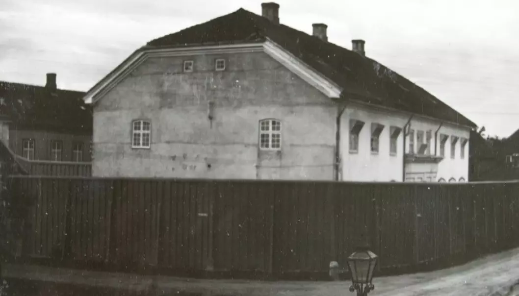 Dangerous and particularly difficult insane men from all across Norway were sent to Kriminalasylet, Trondheim’s criminal asylum. This photo shows how it looked around 1910. (Photo: Archive of Kriminalasylet and Reitgjerdet psychiatric hospitals)
