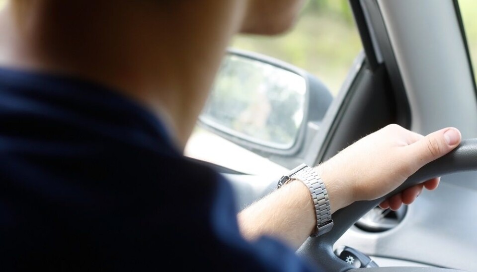 Research has shown that ISA (Intelligent Speed Adaptation) is a very good way to persuade Norwegian car drivers to reduce speed and thus prevent many serious road accidents. Adoption of the system would also reduce greenhouse gas emissions and cut fuel consumption. (Illustrative photo: Colourbox)