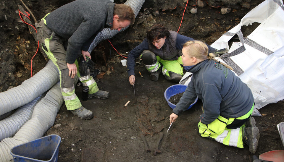 The church was surrounded by a later graveyard filled with burials, including a number of child burials placed close beside the altar base. (Photo: NIKU)