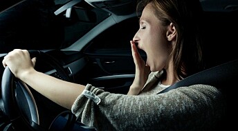 What makes us tired in a car if other passengers are sleeping?