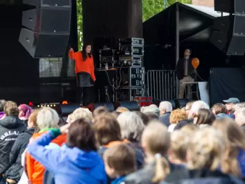 Nobel Prize Laureate May-Britt Moser entertains – and hopefully inspires – the Trondheim public. (Photo: Julie Gloppe Solem, NTNU) 