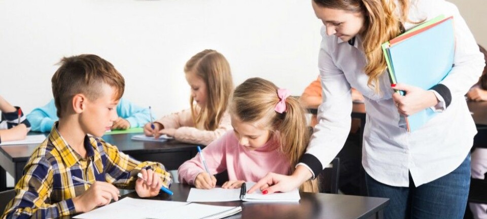 Can teacher students be nudged in the right direction?