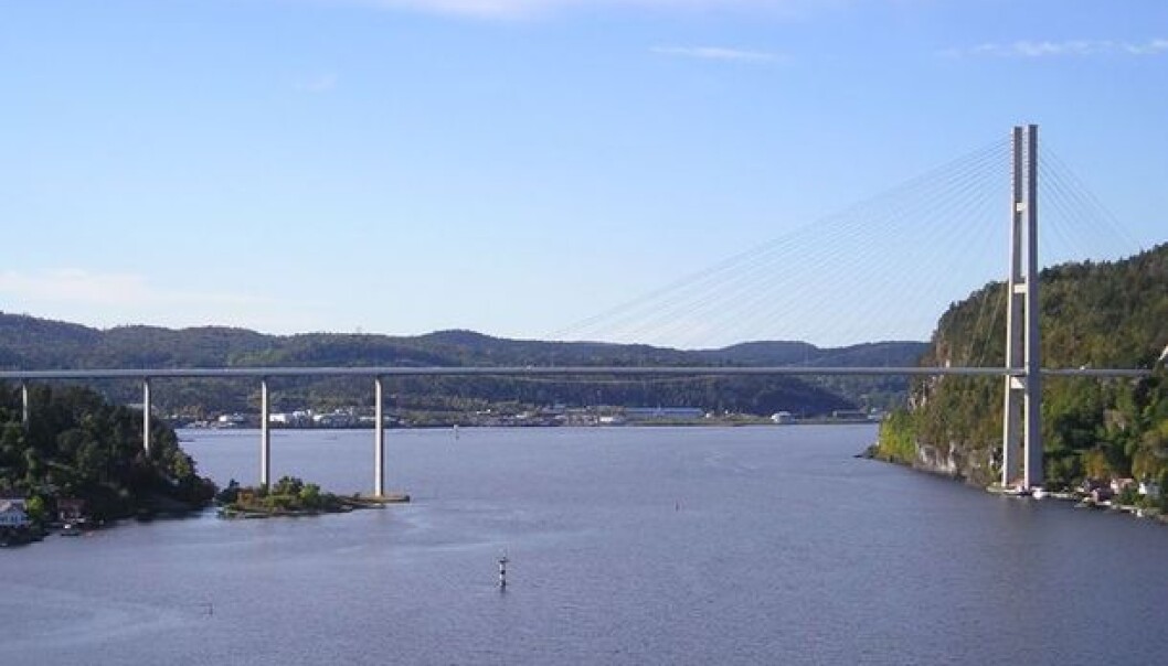 Grenland Bridge at Frier fjord. (Photo: Hallvard Straume/Wikimedia Commons) Grenland Bridge at Frier fjord. (Photo: Hallvard Straume/Wikimedia Commons)