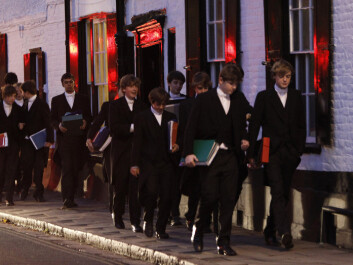 Boys at Eton attend classes together, live together and spend their free time together. They develop a distinctive way of living, researchers say. (Photo: Eddie Keogh/Reuters/NTB Scanpix) Boys at Eton attend classes together, live together and spend their free time together. They develop a distinctive way of living, researchers say. (Photo: Eddie Keogh/Reuters/NTB Scanpix)