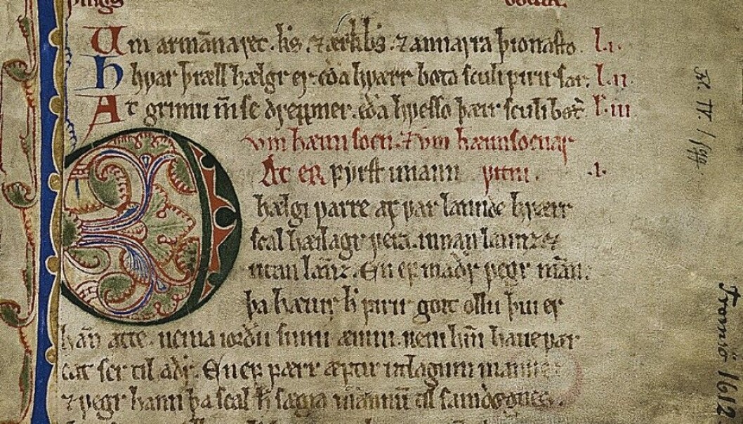 This is the beginning of the Mannhelgebolken, the part of the Frostating Law that contained provisions concerning murder, violence, fights and defamation. The manuscript is likely from the first part of the 1300s. (Source: digitalarkivet.no) This is the beginning of the Mannhelgebolken, the part of the Frostating Law that contained provisions concerning murder, violence, fights and defamation. The manuscript is likely from the first part of the 1300s. (Source: digitalarkivet.no)
