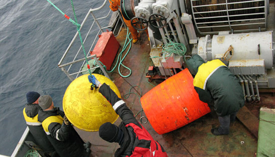 The five observation rigs were placed in position in September 2007 and were collected one year later. Russian authorities gave permission to place the rigs in the Russian sector of the Barents Sea. (Photo: E. Sentyabov, PINRO)
