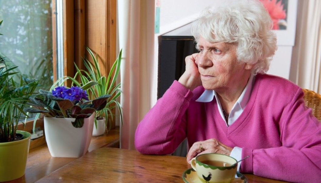 There is a big difference between feeling lonely and actually being socially isolated, according to researchers. Being socially isolated is most dangerous. (Photo: Shutterstock / NTB scanpix) There is a big difference between feeling lonely and actually being socially isolated, according to researchers. Being socially isolated is most dangerous. (Photo: Shutterstock / NTB scanpix)