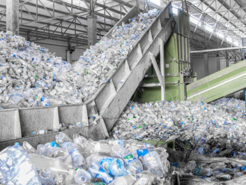 Plastic disposable bottles are one of the easiest types of plastic to recycle. (Photo: Albert Karimov / Shutterstock / NTB scanpix) Plastic disposable bottles are one of the easiest types of plastic to recycle. (Photo: Albert Karimov / Shutterstock / NTB scanpix)