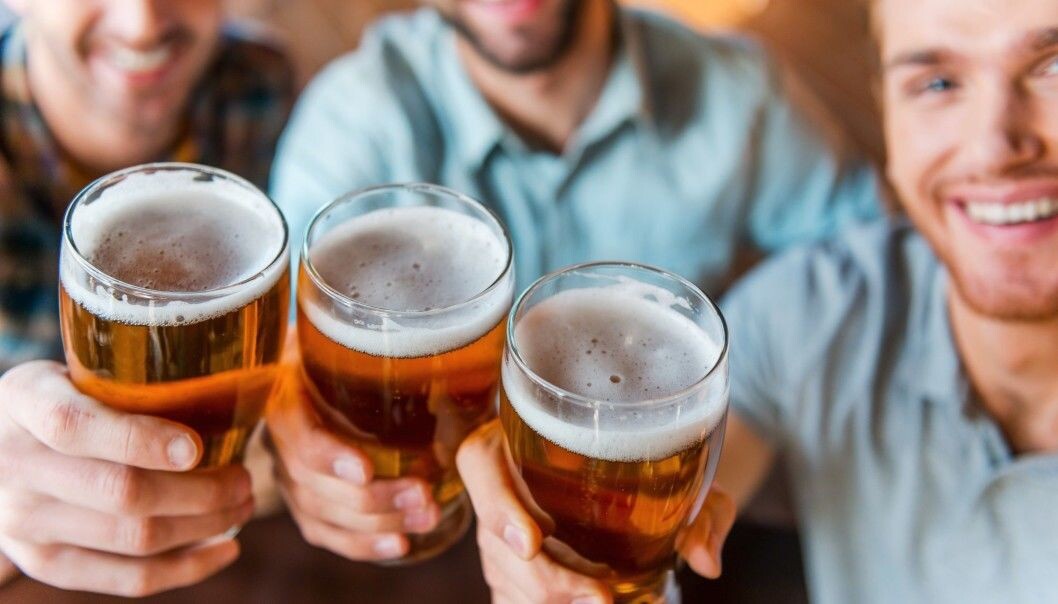 Researchers wanted to better understand the sociodemographics of workers who are risky drinkers. Illustration photo: g-stockstudio / Shutterstock / NTB scanpix) Researchers wanted to better understand the sociodemographics of workers who are risky drinkers. Illustration photo: g-stockstudio / Shutterstock / NTB scanpix)